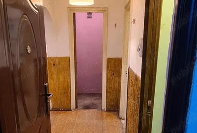 Apartament cu 3 camere decomandat în Lacul Tei - 9