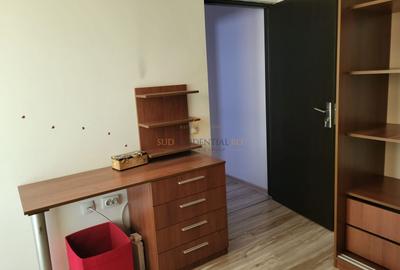 Apartament cu 2 camere semidecomandat, mobilat în Central - 3