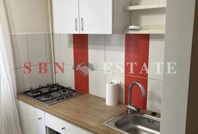 Garsonieră decomandată în Central - 1