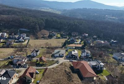 Teren de 626 mp, în Central - 4