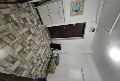 De Vanzare Garsoniera, Aparatorii Patriei Berceni, Sector 4 De Vanzare Garsoniera, Aparatorii Patriei Berceni, Sector 4 - 7