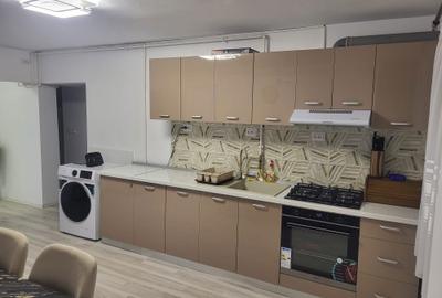 Apartament cu 2 camere decomandat în Uiești - 1