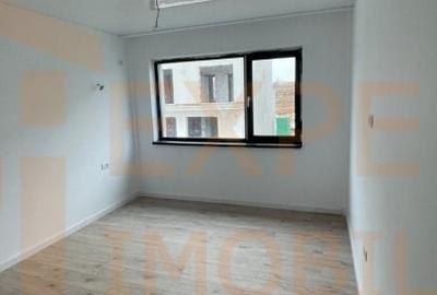 Casă individuală cu 3 camere cu Canalizare în Central - 13