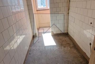 Vanzare apartament 3 camere - 10