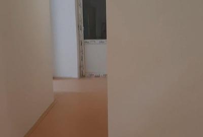 Casă cu 6 camere în Țânțăreni - 9