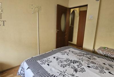Apartament 3 camere- Decomandat- Bd Chisinau + Boxa - 10