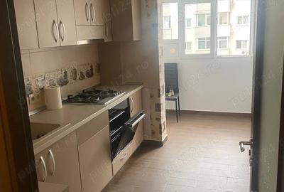 Apartament cu 3 camere semidecomandat în Dristor - 1