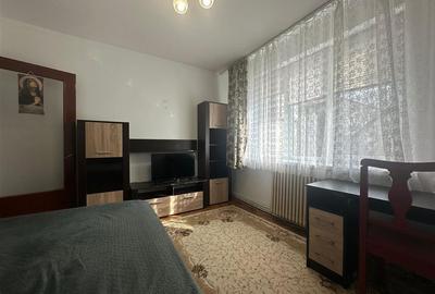 Apartament cu 3 camere decomandat în Tătărași - 4