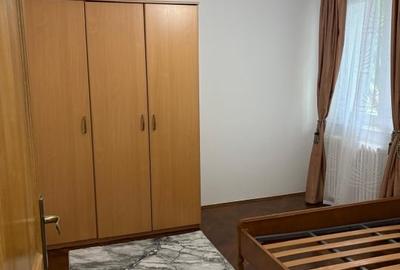 Apartament cu 3 camere semidecomandat, mobilat în Titan - 9