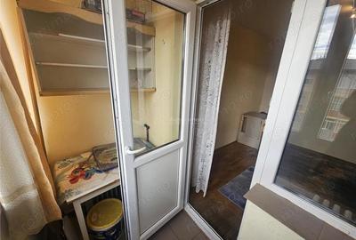 Apartament cu 2 camere nedecomandat în Micro III - 9