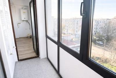 Apartament cu 2 camere decomandat în Km 5 - 5