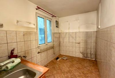 Apartament cu 2 camere decomandat în Cantemir - 6