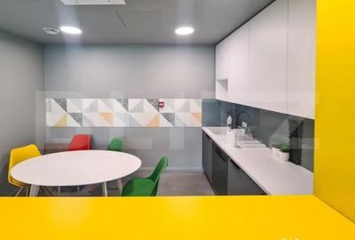 Spațiu comercial, de 150 mp, în Central - 5
