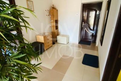 Apartament de inchiriat 3 camere, balcon, garaj, Zona Sub Arini - 11