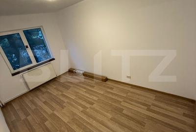 Apartament de vanzare, 3 camere, 65 mp, etaj intermediar, zona Calea Bucuresti - 3