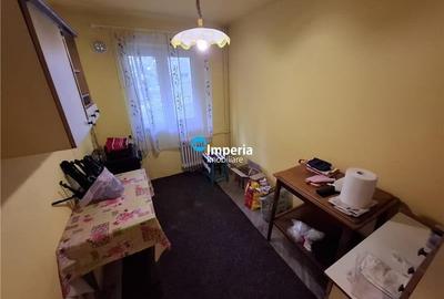 Apartament 3 camere confort redus Podu Ros - Decebal! - 2