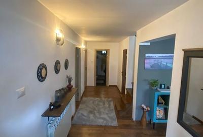 Casă cu 4 camere cu Teren 200 Mp în Central - 8