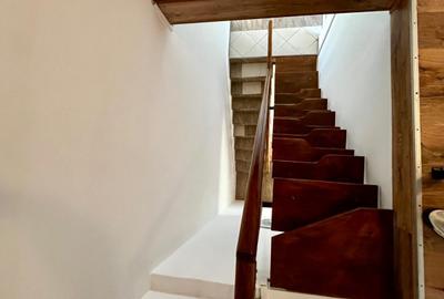 Casă cu 5 camere cu Canalizare în Galata - 15