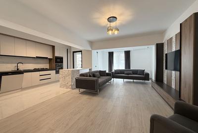 Apartament cu 2 camere semidecomandat, mobilat în Dristor