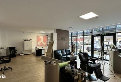 Spațiu comercial, de 90 mp, în Tractorul