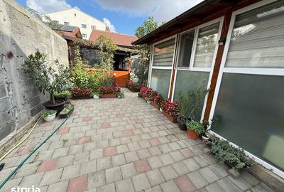 Casă cu 4 camere cu Teren 260 Mp în Malu Mare - 5