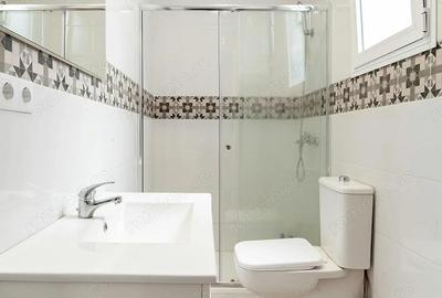 Garsonieră decomandată în Romană - 1