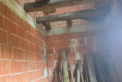 Casa loc SUMUGIU , sc 200 mp , parte veche si noua, ter 2670, sosea - 13