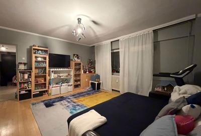 Apartament cu 3 camere decomandat în Decebal - 3