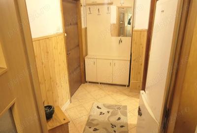 Apartament cu 3 camere semidecomandat în Micălaca - 2