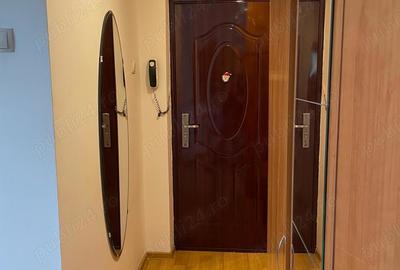 Garsonieră în Titan - 1