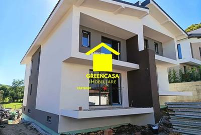 Duplex cu 4 camere cu Canalizare în Florești - 2