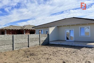 Duplex cu 3 camere cu Teren 298 Mp în Moșnița Nouă - 2