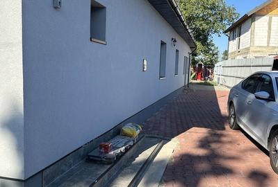 Casă cu 4 camere în Poienarii Burchii - 3