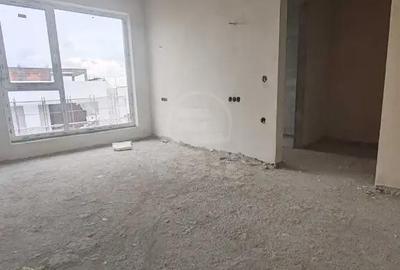 Casă cu 4 camere cu Teren 235 Mp în Florești - 7