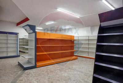 Spațiu comercial, de 360 mp, în Nord