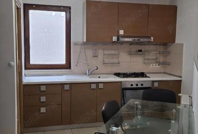 Apartament cu 3 camere decomandat în Central - 9