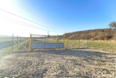 Teren de 2262 mp, în Central - 6