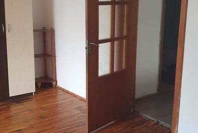 Apartament 1 camera ,bloc tip-vila,zona Crisan - 4