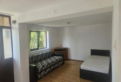 Casă cu 4 camere în Cireșanu - 6