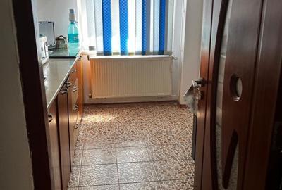 Apartament cu 3 camere decomandat în Central - 6