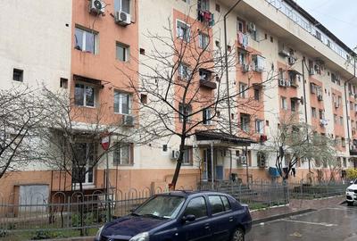 Apartament cu 2 camere decomandat în Titan - 5