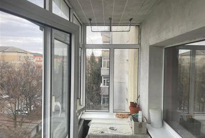 Apartament cu 2 camere decomandat, mobilat în 9 Mai - 2