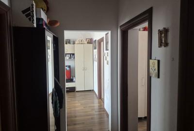 Apartament cu 3 camere semidecomandat în Prelungirea Ghencea - 7