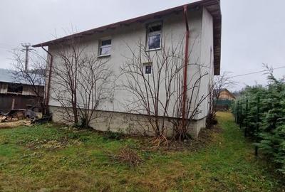 Casă cu 4 camere în Soveja - 3