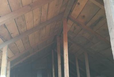 Casă individuală cu 3 camere cu Canalizare în Lumina - 13