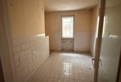 APARTAMENT 4 CAMERE - TOPLITA - 10