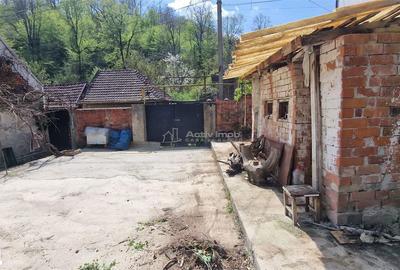 Teren de 600 mp, în Triaj - 4