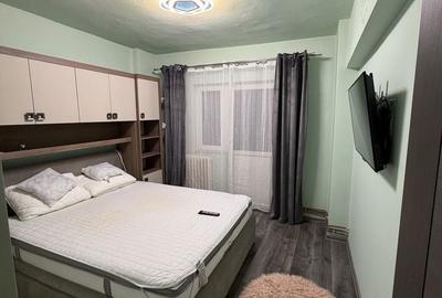Apartament cu 2 camere decomandat în Central - 1