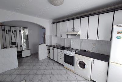 Apartament cu 2 camere decomandat în Ștefan cel Mare - 3