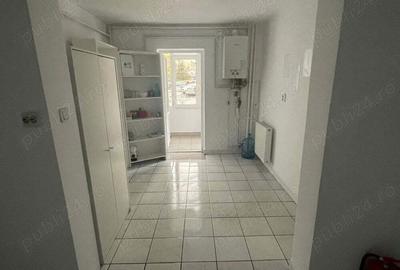 Apartament de inchiriat firma sau persoana fizica Circumvalatiunii, are CENTRALA - 4